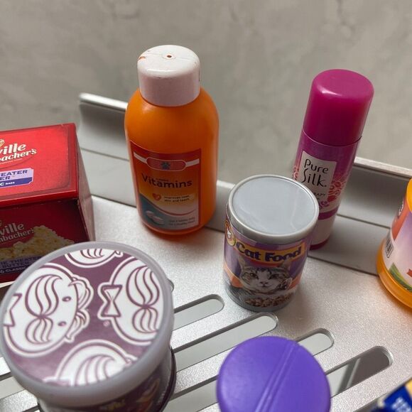 Mini Brand Food Lot 16 Pringles Juices Vaseline Popcorn Butter Moon Pie Cookie - Picture 9 of 10